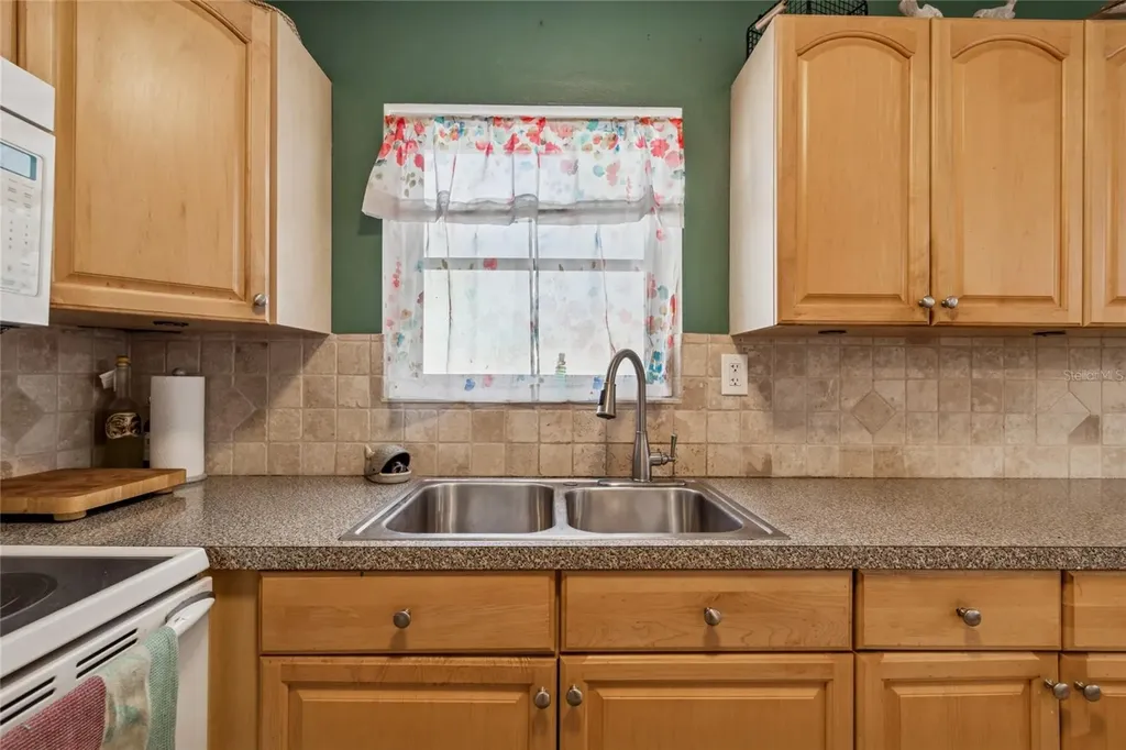 6049 9th Avenue S Gulfport FL 33707