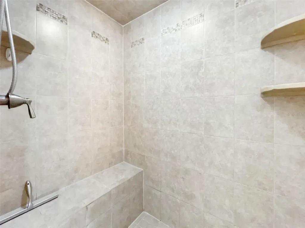2926 W Tyson Avenue Tampa FL 33611
