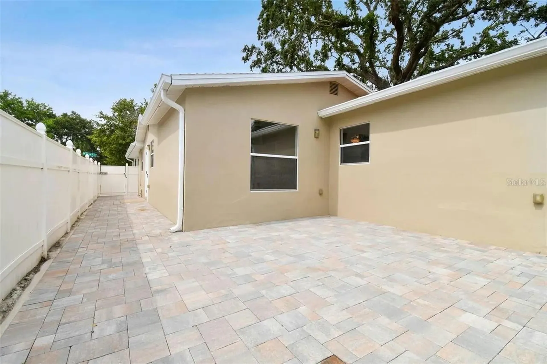 2926 W Tyson Avenue Tampa FL 33611