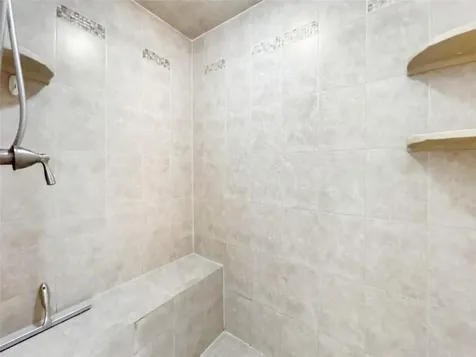 2926 W Tyson Avenue Tampa FL 33611