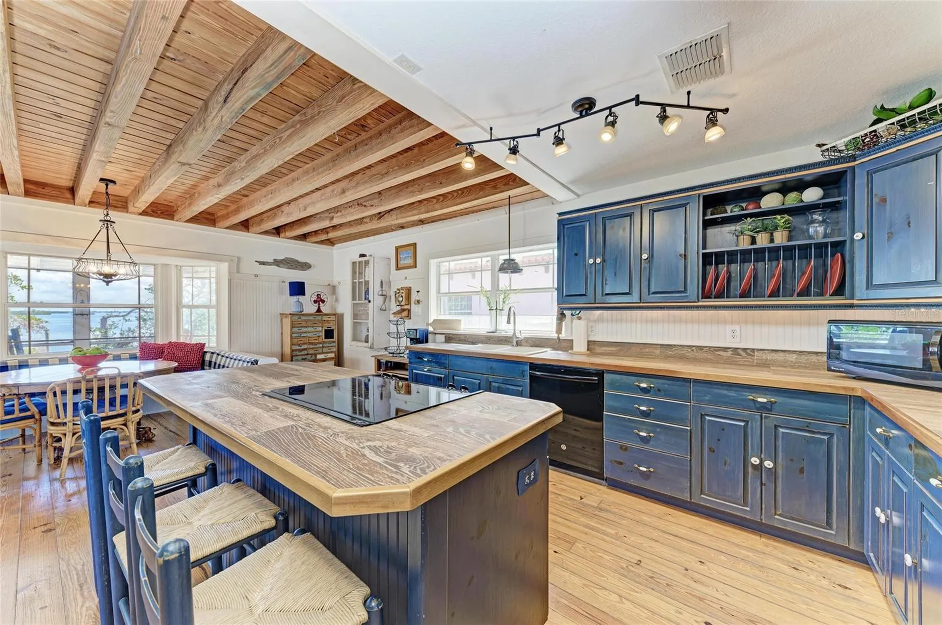 2308 Canasta Drive Bradenton Beach FL 34217