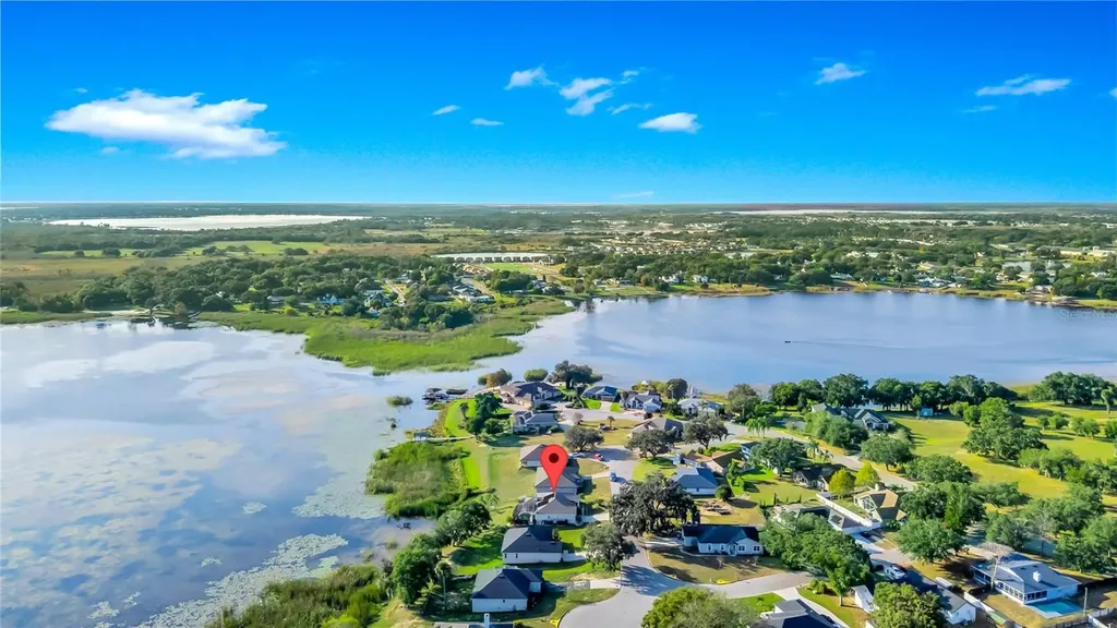 911 Shawna Shores Haines City FL 33844