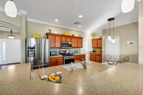 911 Shawna Shores Haines City FL 33844