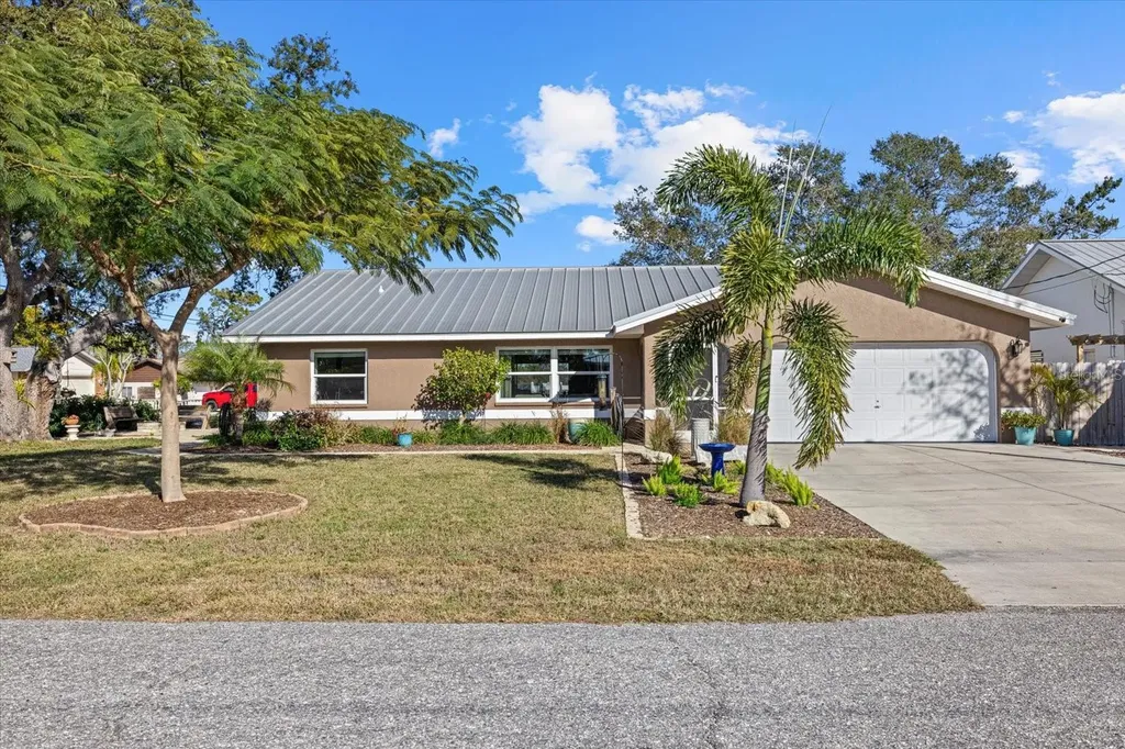 800 Church Street Nokomis FL 34275