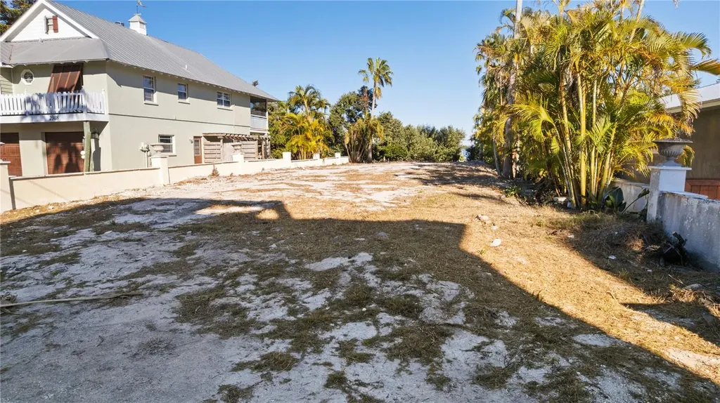 2306 Canasta Drive Bradenton Beach FL 34217