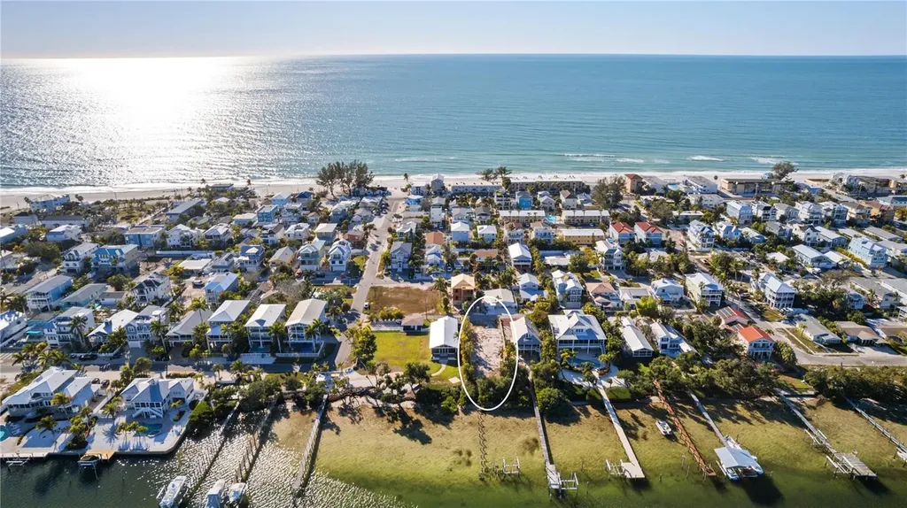 2306 Canasta Drive Bradenton Beach FL 34217