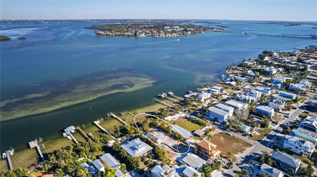 2306 Canasta Drive Bradenton Beach FL 34217