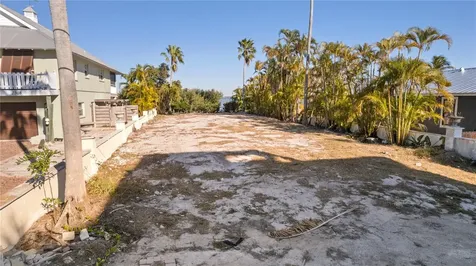 2306 Canasta Drive Bradenton Beach FL 34217