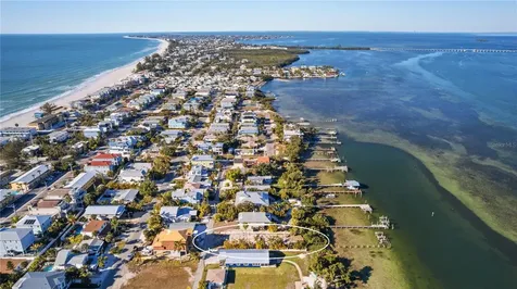 2306 Canasta Drive Bradenton Beach FL 34217