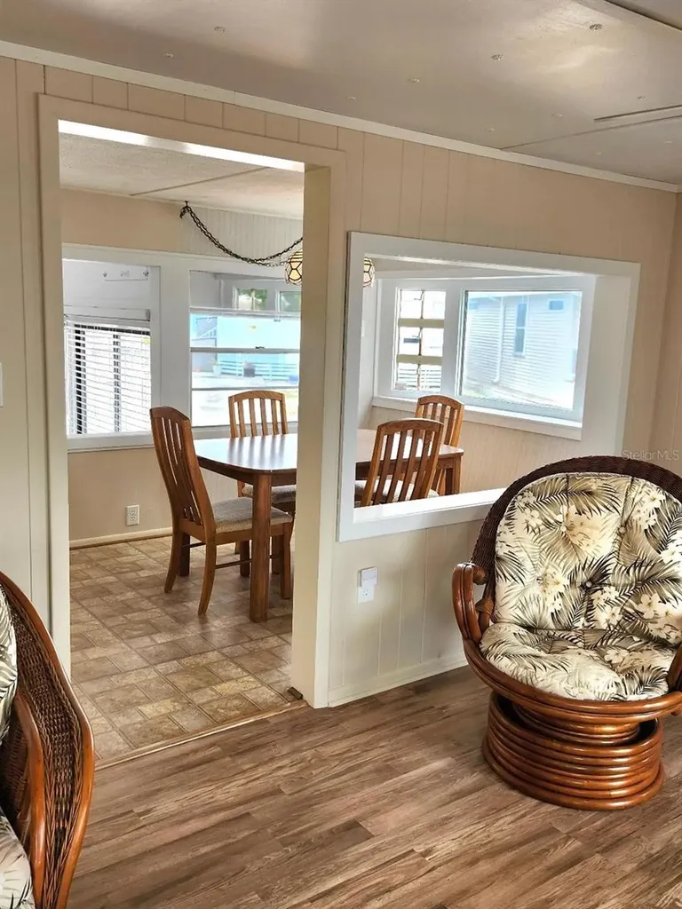 6522 Massachusetts Street Bradenton FL 34207