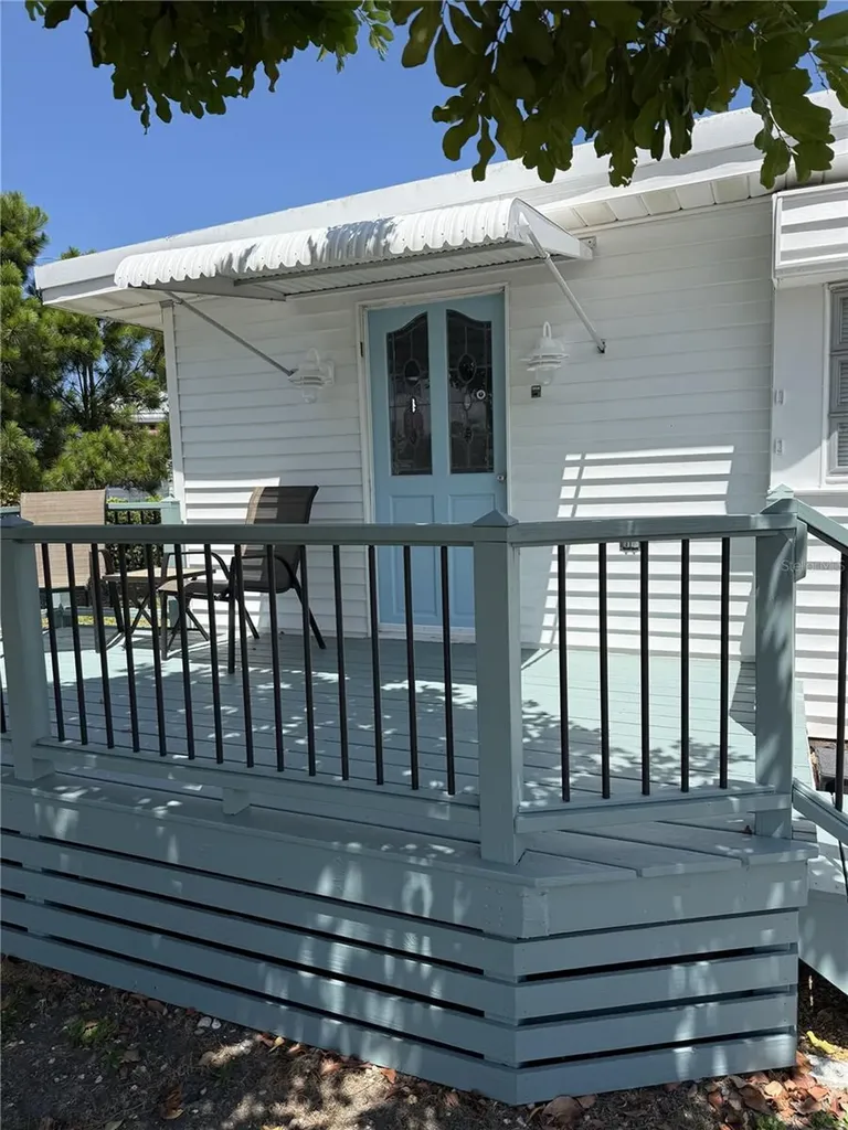6522 Massachusetts Street Bradenton FL 34207