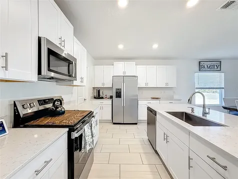 5032 Eagle Rock Drive Wimauma FL 33598