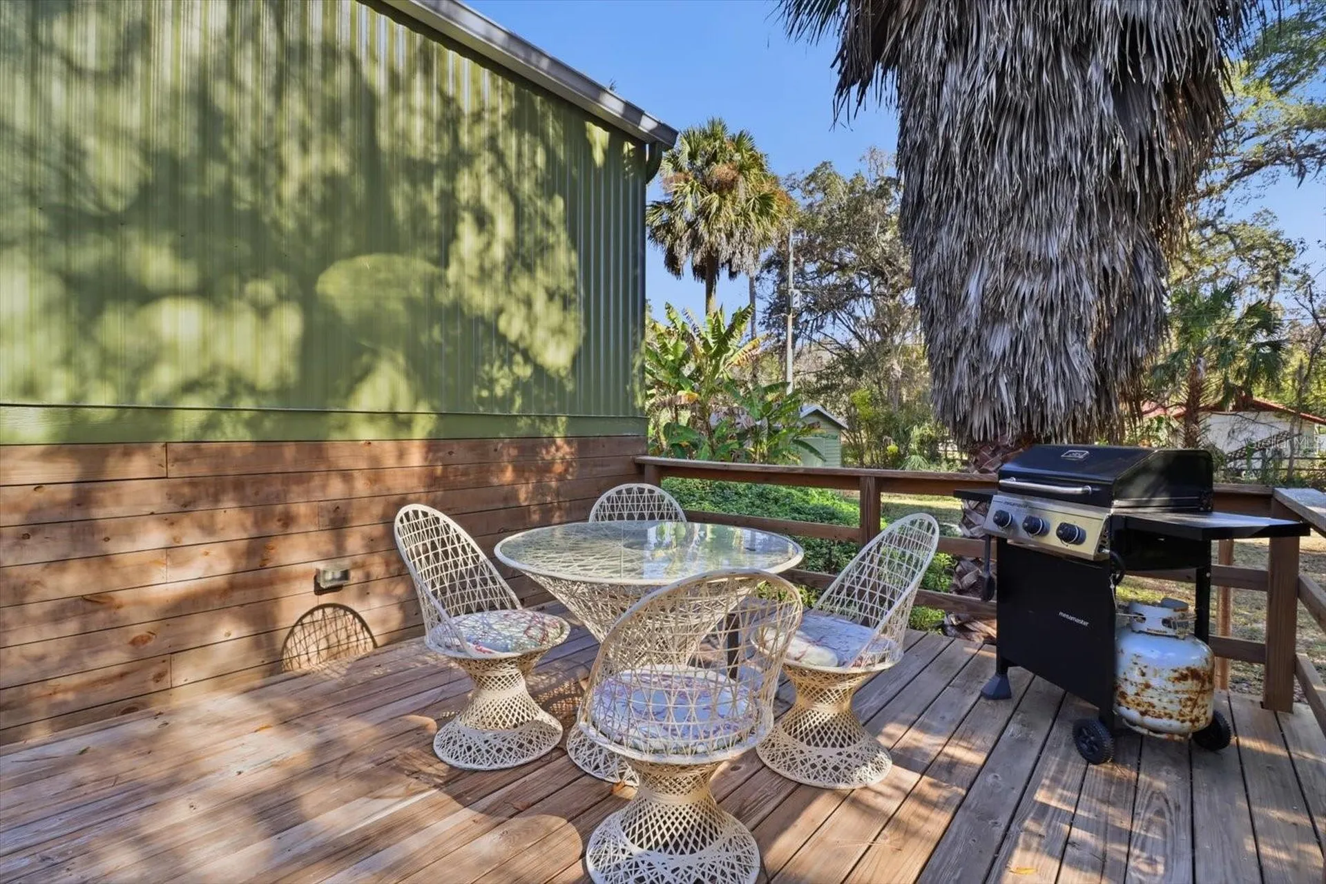 24 62nd Street Yankeetown FL 34498