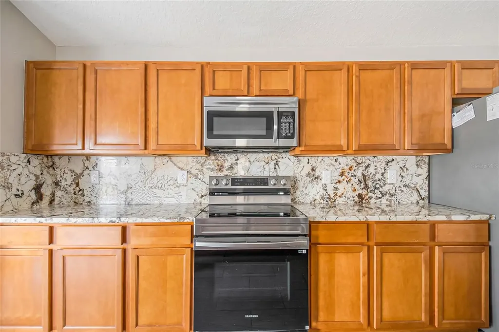 4655 Doral Park Avenue Kissimmee FL 34758