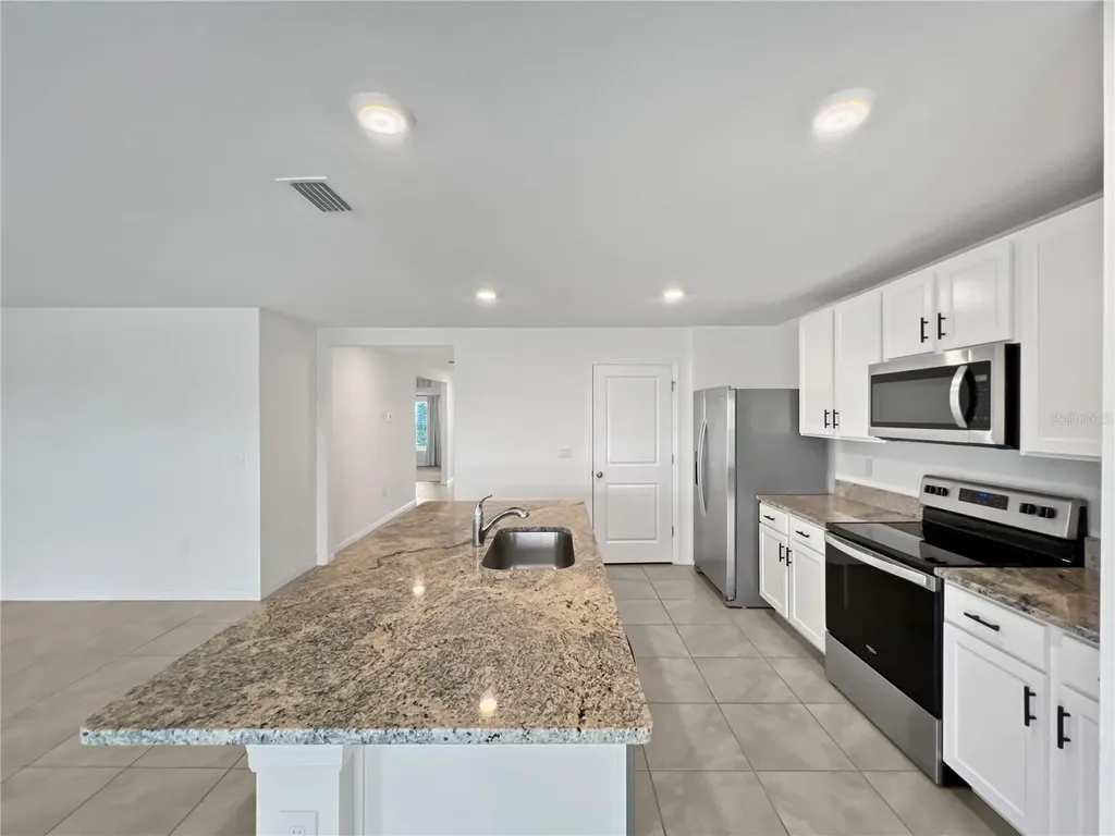 5563 SW 43rd Court Ocala FL 34474