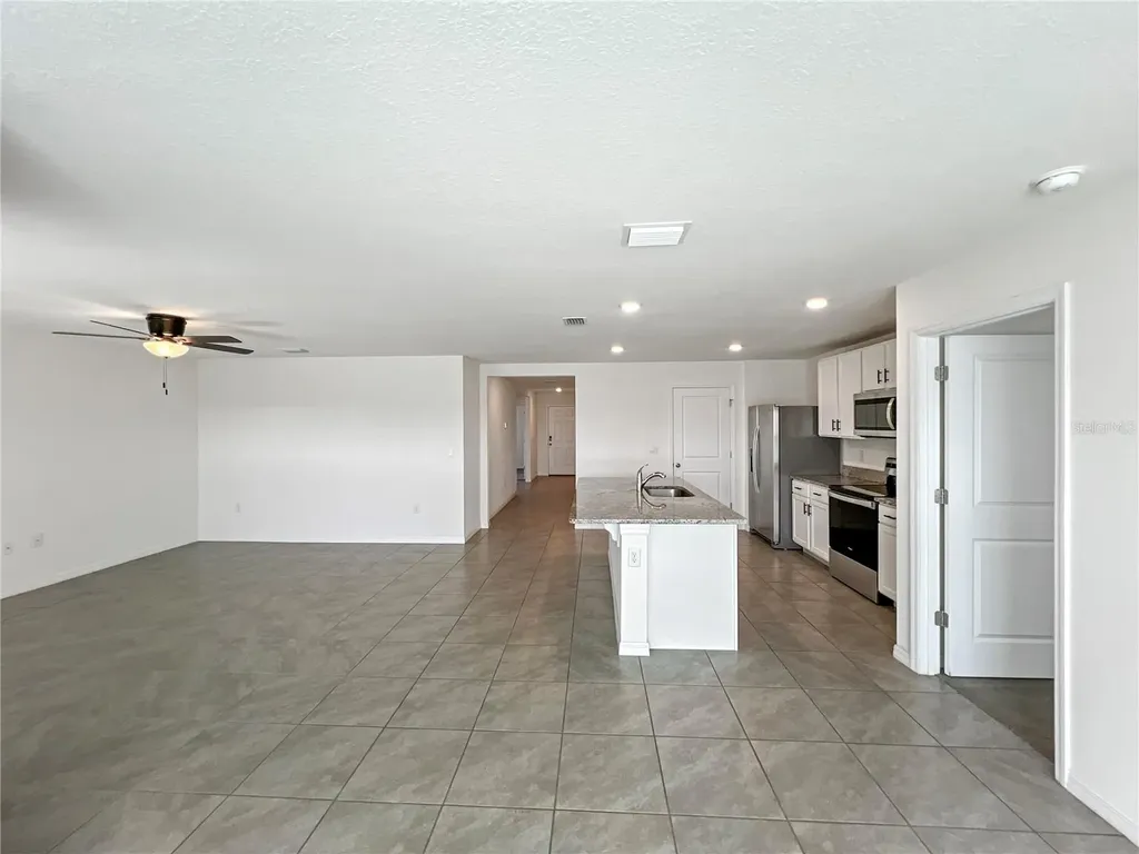 5563 SW 43rd Court Ocala FL 34474