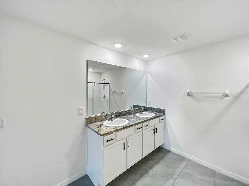 5563 SW 43rd Court Ocala FL 34474