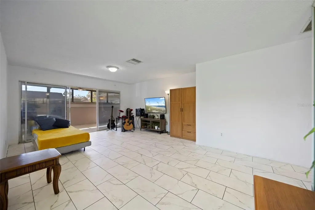2484 Laurelwood Drive Clearwater FL 33763