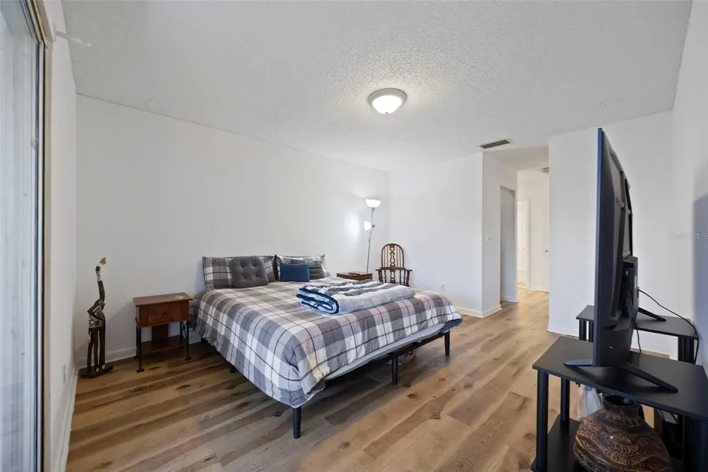 2484 Laurelwood Drive Clearwater FL 33763