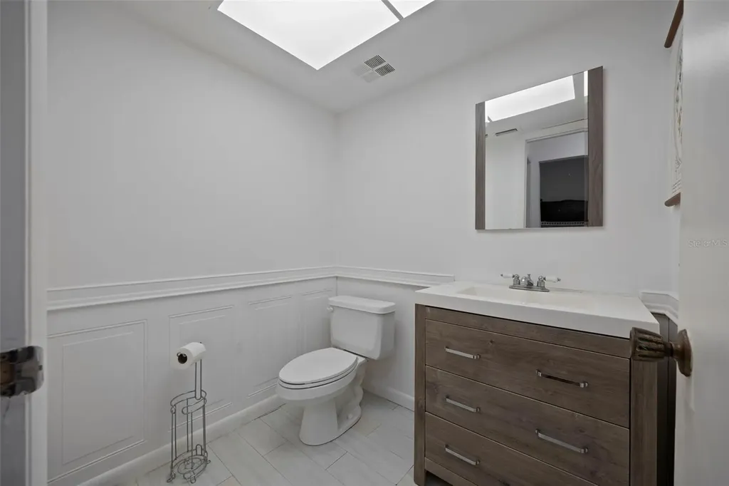 2484 Laurelwood Drive Clearwater FL 33763