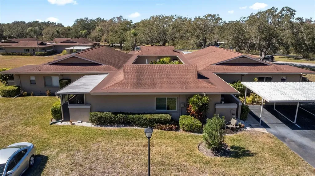 2484 Laurelwood Drive Clearwater FL 33763