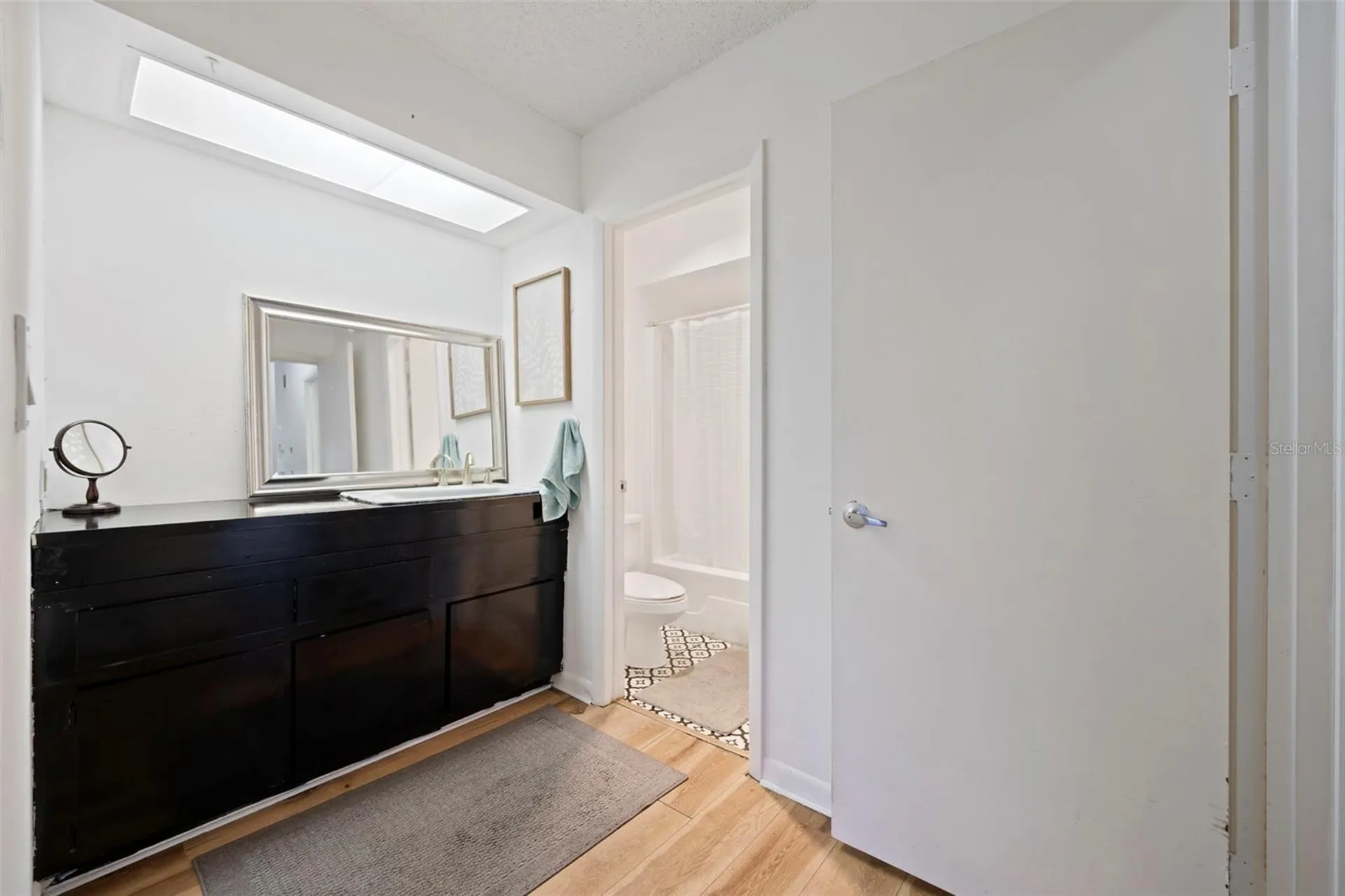 2484 Laurelwood Drive Clearwater FL 33763