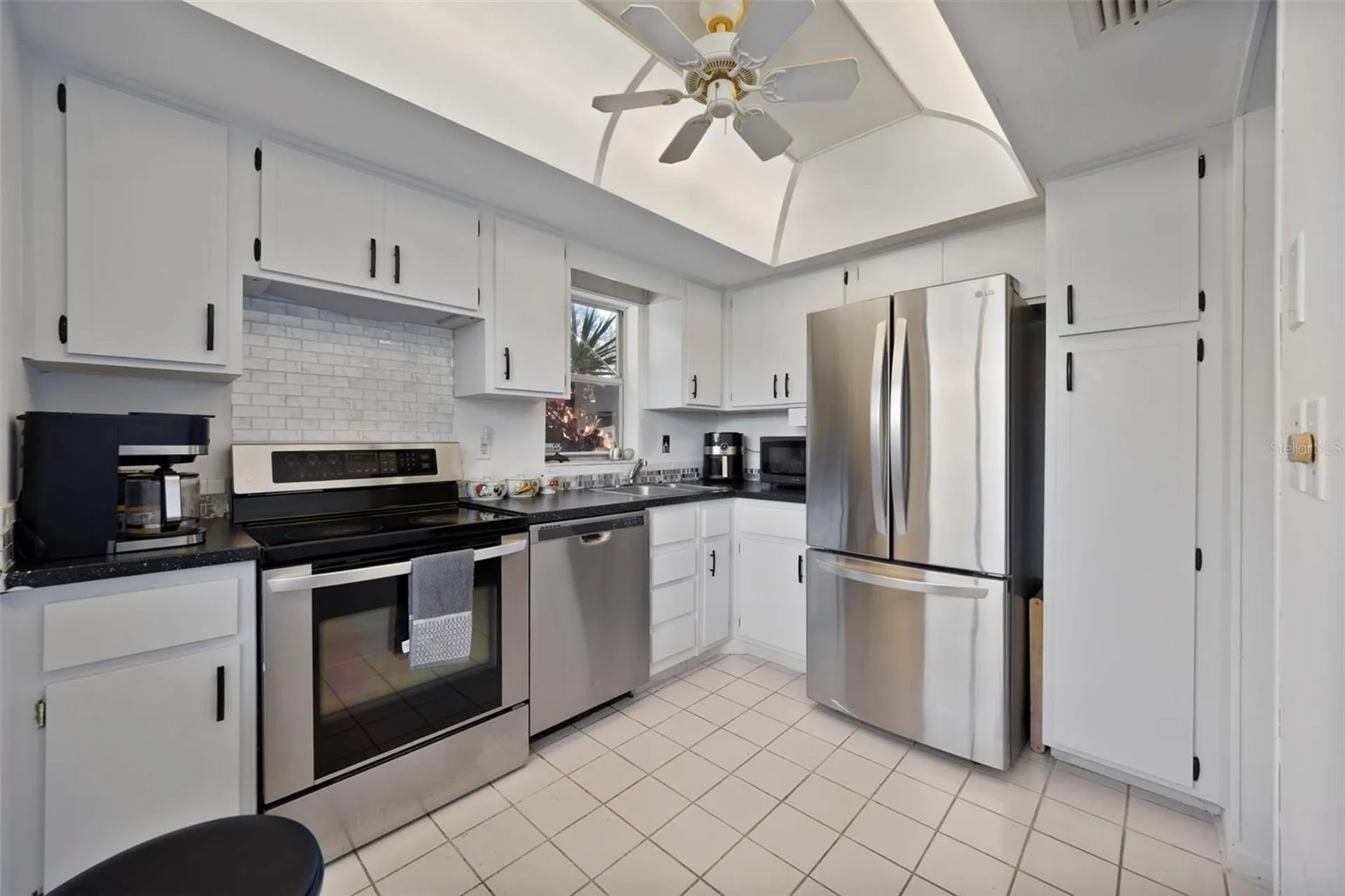 2484 Laurelwood Drive Clearwater FL 33763