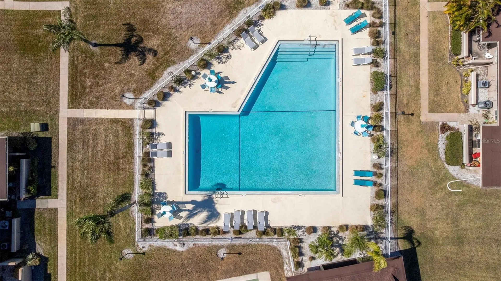2484 Laurelwood Drive Clearwater FL 33763