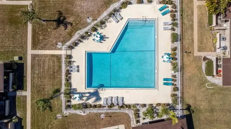 2484 Laurelwood Drive Clearwater FL 33763