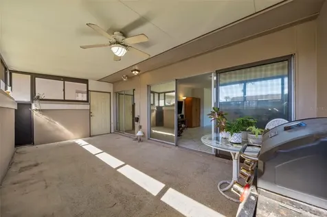 2484 Laurelwood Drive Clearwater FL 33763