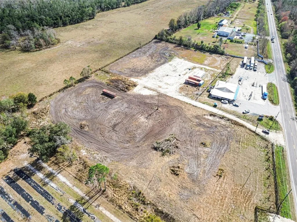 3824 State Road 33 Clermont FL 34714