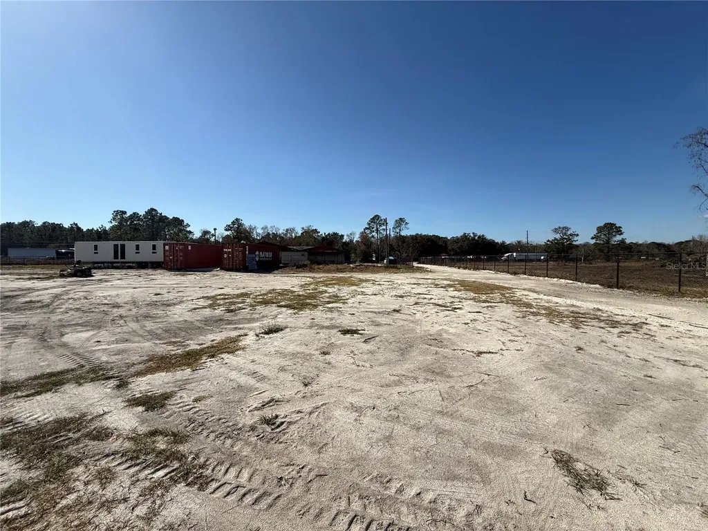 3824 State Road 33 Clermont FL 34714