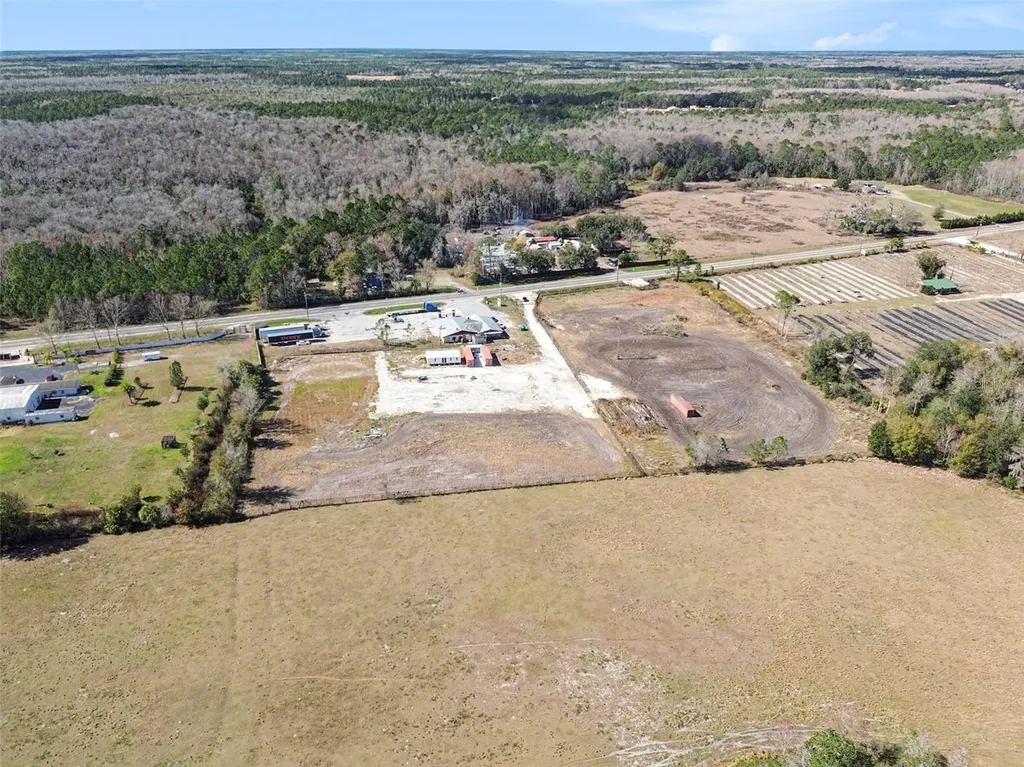 3824 State Road 33 Clermont FL 34714