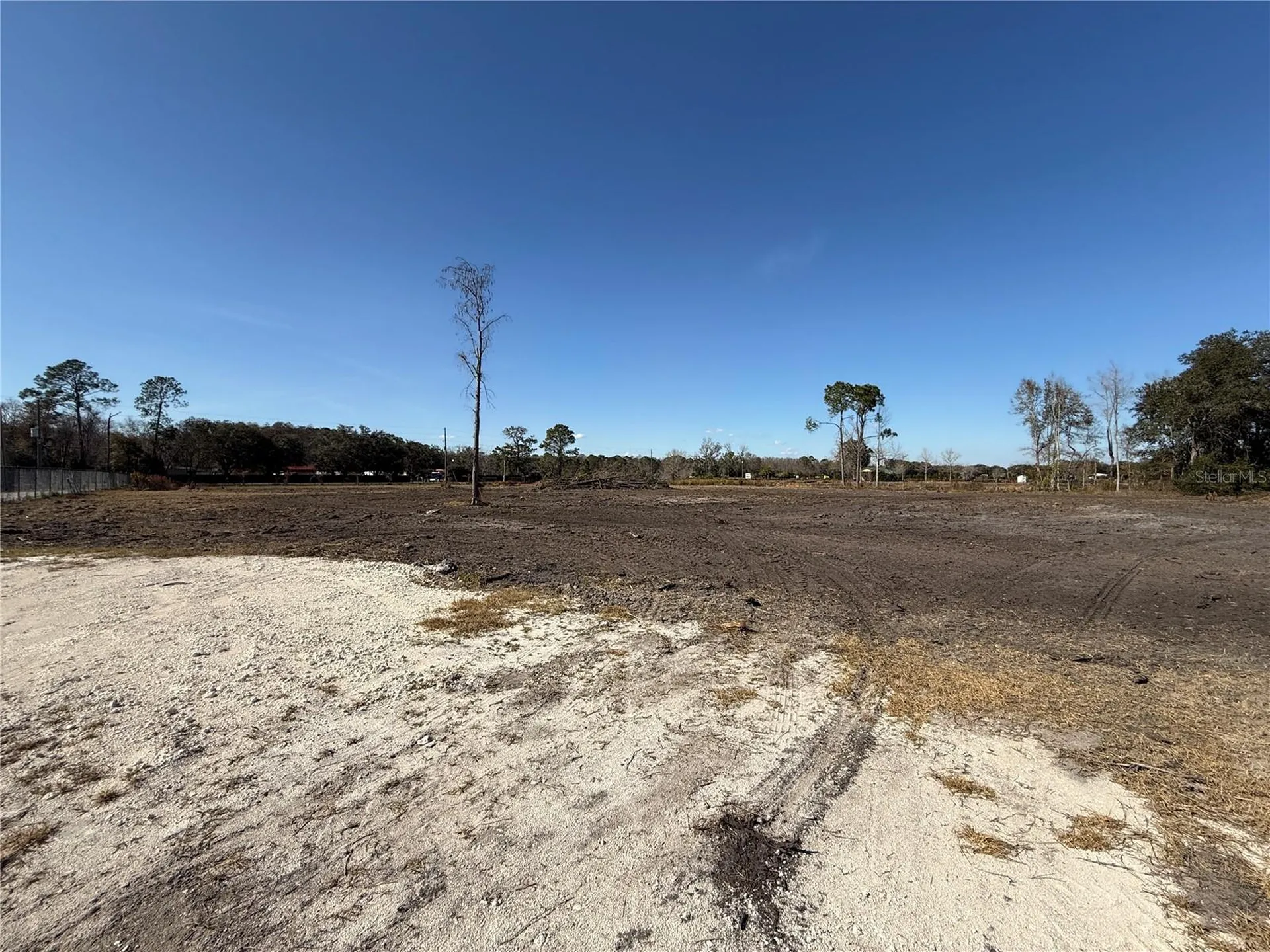 3824 State Road 33 Clermont FL 34714