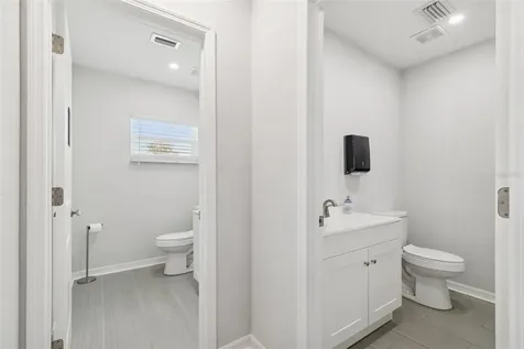 6751 118th Avenue Largo FL 33773