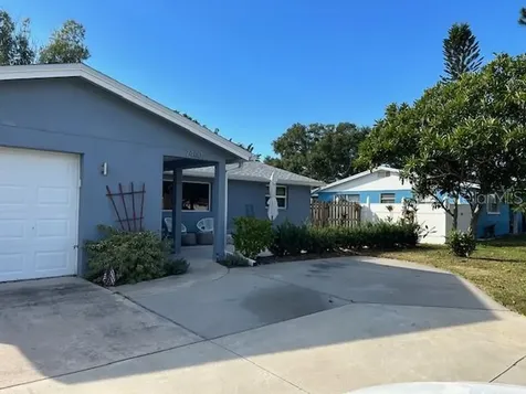7440 1st Street N St Petersburg FL 33702