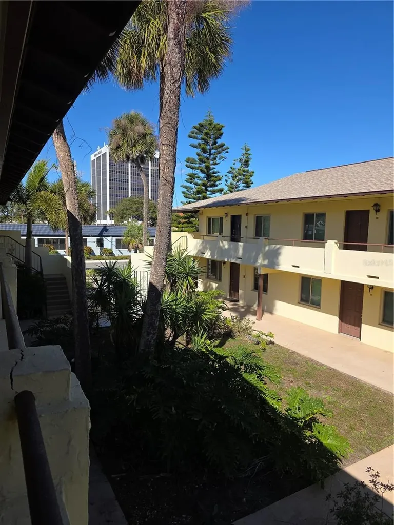 400 Oakridge Boulevard Daytona Beach FL 32118