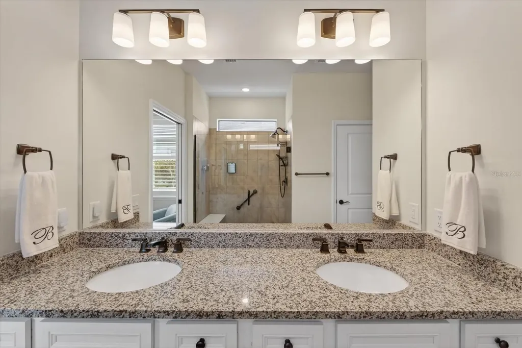 17725 Northwood Place Bradenton FL 34202