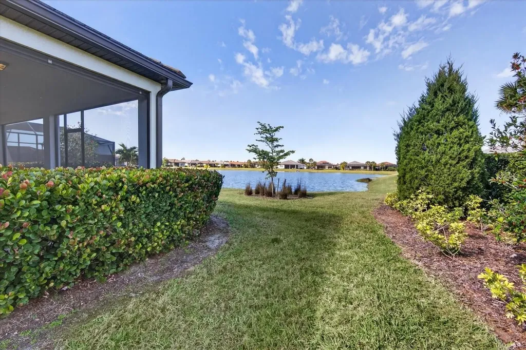 17725 Northwood Place Bradenton FL 34202
