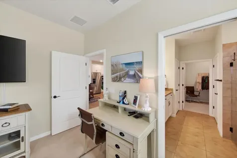 17725 Northwood Place Bradenton FL 34202