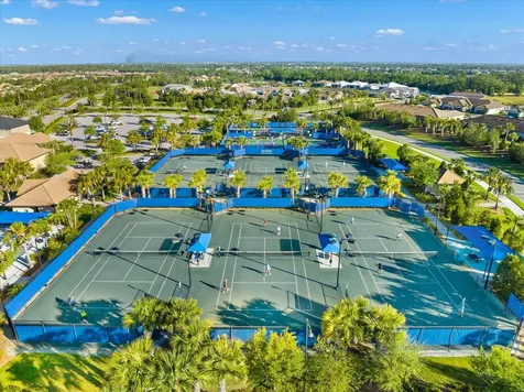 17725 Northwood Place Bradenton FL 34202