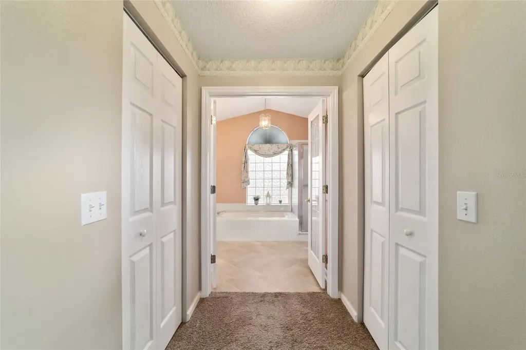 5245 NW 21st Loop Ocala FL 34482