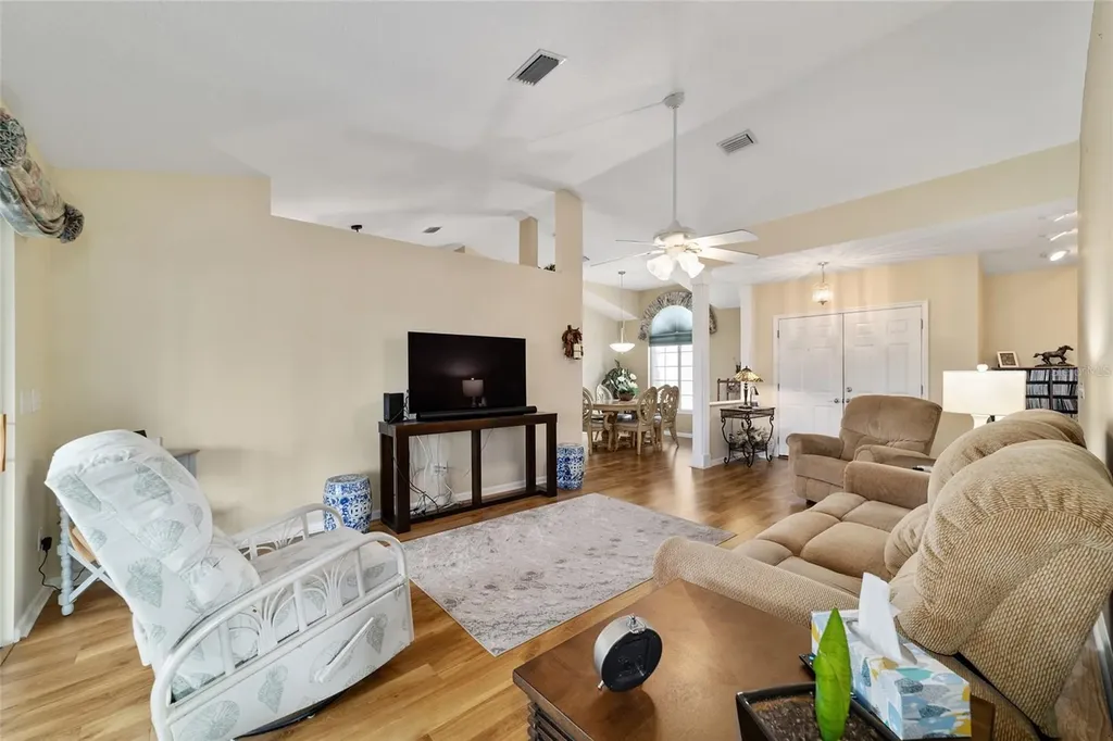 5245 NW 21st Loop Ocala FL 34482