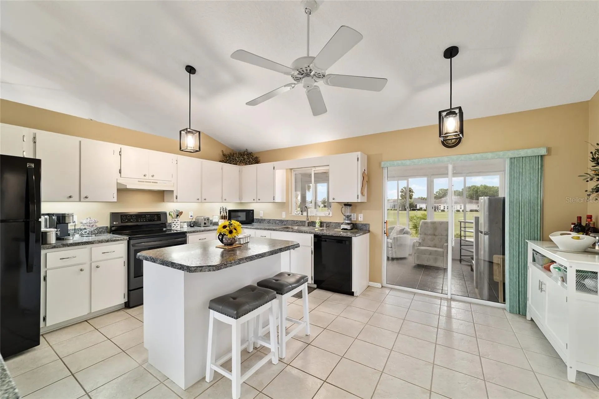 5245 NW 21st Loop Ocala FL 34482