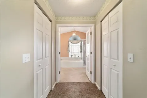 5245 NW 21st Loop Ocala FL 34482