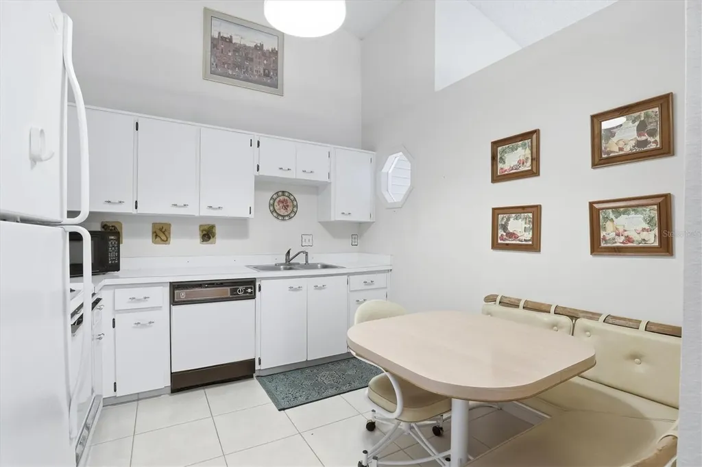2101 Fox Chase Boulevard Palm Harbor FL 34683