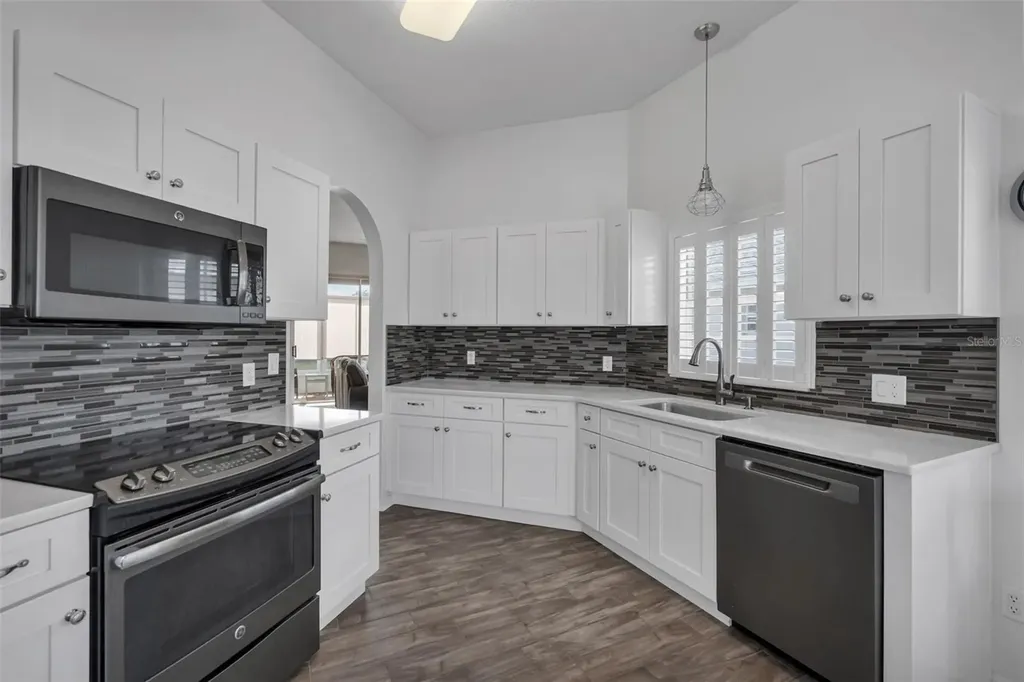 213 High Vista Drive Davenport FL 33837