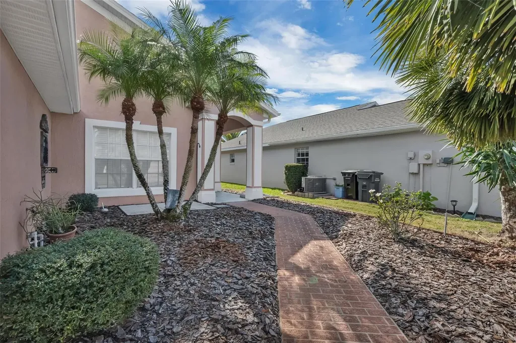 213 High Vista Drive Davenport FL 33837