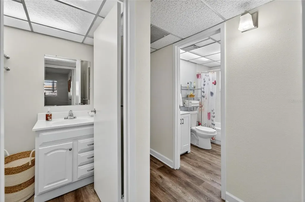 1802 Bedford Lane Sun City Center FL 33573