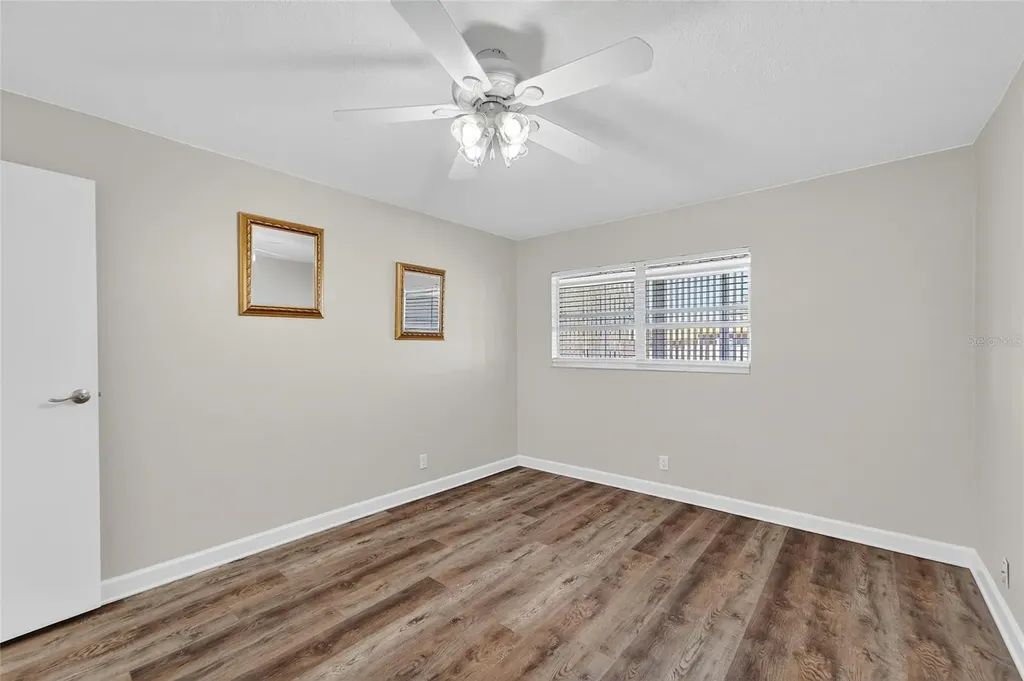 1802 Bedford Lane Sun City Center FL 33573